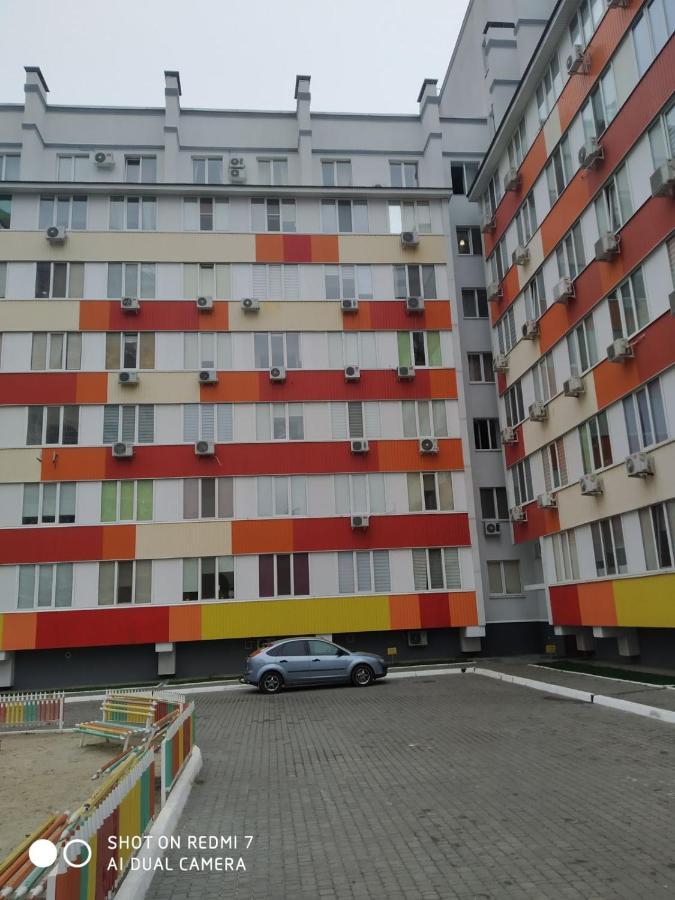 Apartamento Солнечная Jarkov Exterior foto