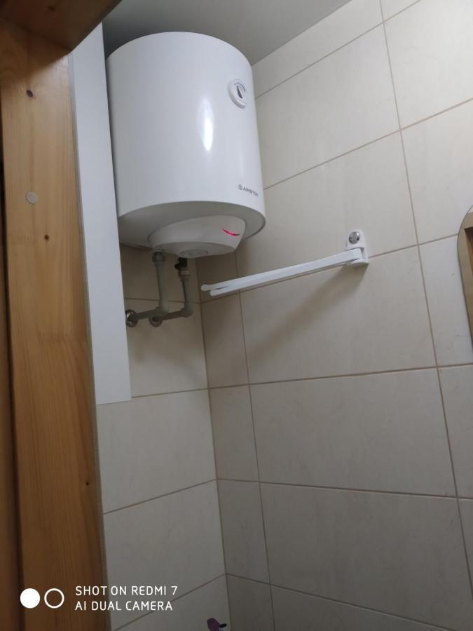 Apartamento Солнечная Jarkov Exterior foto